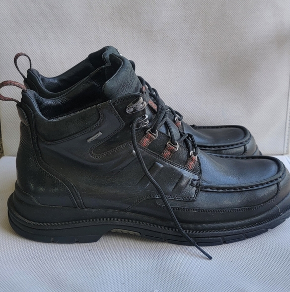 MEN'S CLARKS BLACK LEATHER GORE-TEX SHOE BOOTS (sz 12m) - Picture 1 of 7